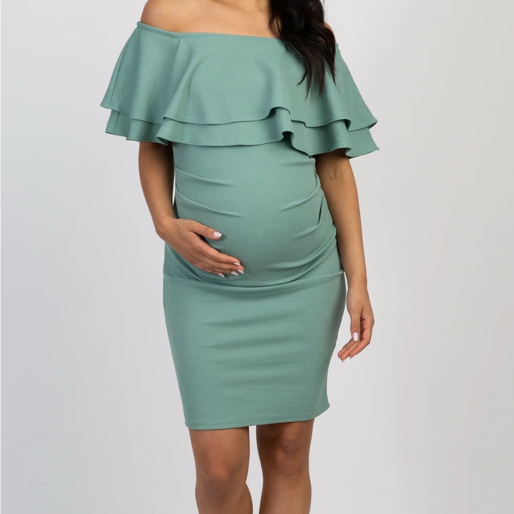 Elegant Off-Shoulder Maternity Dress in Green